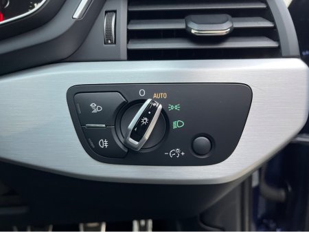 2017 Audi A4 - thumbnail 19