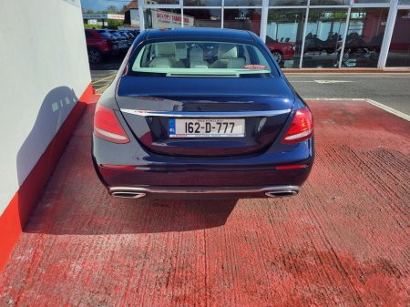 2016 Mercedes-Benz E Class - thumbnail 11