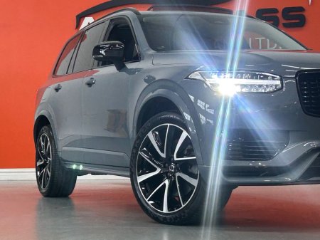 2022 Volvo XC90 - thumbnail 3