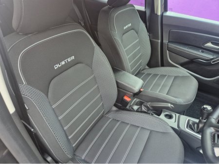 2024 Dacia Duster JOURNEY BLUE DCI 115 DF €27,950 thumbnail