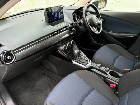 2016 Mazda Demio - thumbnail 13