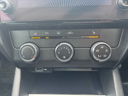 2020 Skoda Octavia - thumbnail 19