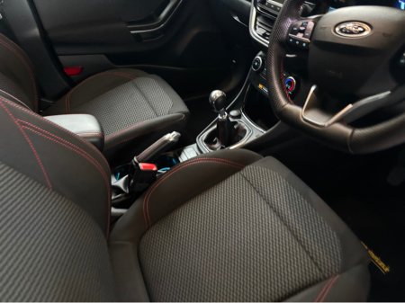 2024 Ford Puma ST-LINE 5DR 1.0T 125 MHEV €24,499 thumbnail