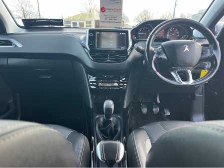 2017 Peugeot 2008 1.2 ALLURE 82BHP 5DR €8,950 thumbnail