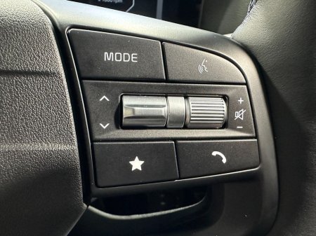 2026 Kia Sportage K3 1.6 Crdi Magma Red €46,900 thumbnail