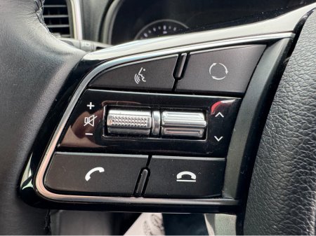 2021 Kia Sportage - thumbnail 22