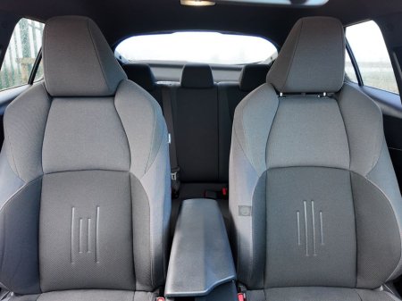 2024 Toyota C-HR Hybrid Sport+ 4DR Auto, €34,900 thumbnail