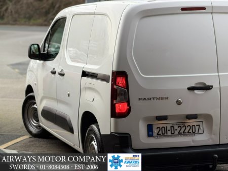 2020 Peugeot Partner - thumbnail 15