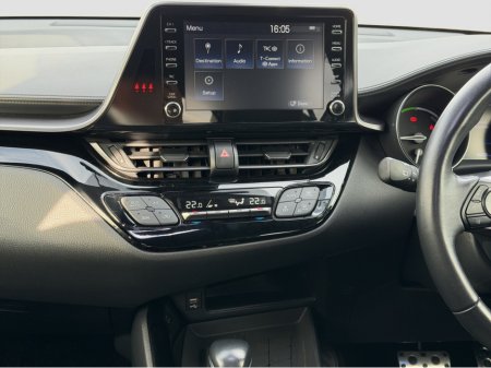 2019 Toyota C-HR - thumbnail 13