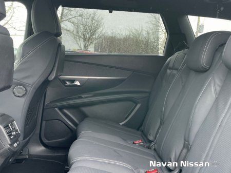 2024 Peugeot 5008 1.5 BlueHDi 130bhp Allure Auto €40,850 thumbnail