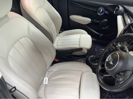 2017 MINI Cooper D - thumbnail 11