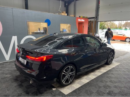 2021 BMW 2 Series - thumbnail 2