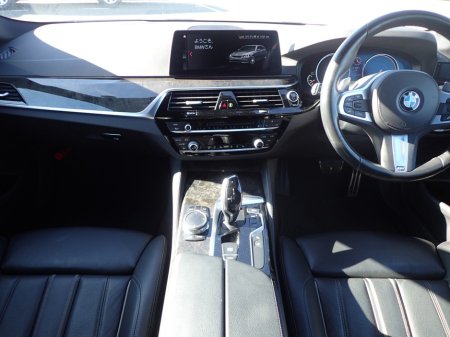 2017 BMW 5 Series - thumbnail 10