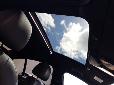 2019 BMW 5 Series - thumbnail 24