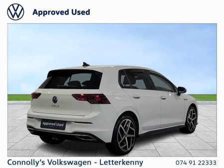 2024 Volkswagen Golf 2.0 TDI 115HP Style €34,950 thumbnail