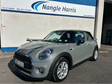 2018 MINI Hatch COOPER. FINANCE AVAILABLE. TRADE IN WELCOME. www.nangleharris.ie. ALL CARS CHECKED WITH MOTORCHECK.IE CALL 01 5620011 €12,900