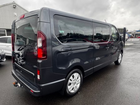 2025 Renault Trafic Passenger - photo 5