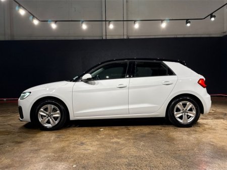 2020 Audi A1 1.0 AUTOMATIC - ALLOY WHEELS - MULTI FUNCTION STEERING WHEEL - CRUISE CONTROL - HEATED SEATS - REVERSE CAMERA €22,950 thumbnail