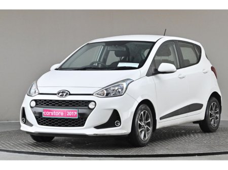 2017 Hyundai i10 1.0 DELUXE 5SPD *BI-TONE INTERIOR*14"ALLOY WHEELS* €10,890 thumbnail