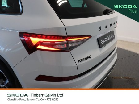 2024 Skoda Kodiaq 2.0 TDI 150HP DSG SportLine 7 Seat €51,950 thumbnail