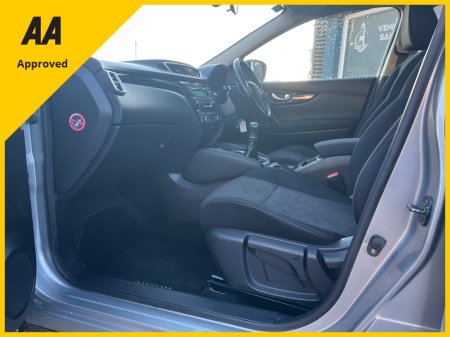 2017 Nissan Qashqai - thumbnail 14