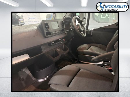 2020 Mercedes-Benz Sprinter - thumbnail 12