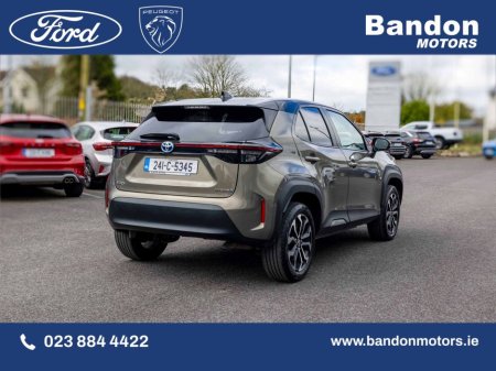 2024 Toyota Yaris Cross - thumbnail 4