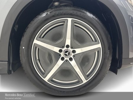 2025 Mercedes-Benz EQE - thumbnail 5