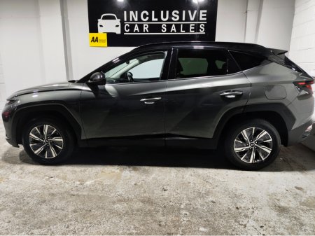 2022 Hyundai Tucson 1.6 PETROL 2TONE HEV AUTO AUTOMATIC €25,995 thumbnail