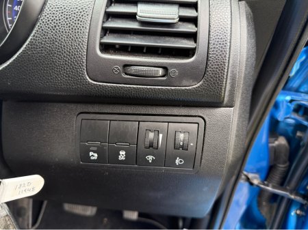 2018 Hyundai ix20 DELUXE 5DR AUTO €13,950 thumbnail