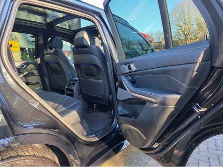 2024 BMW X5 XDRIVE50E M SPORT.HUGE SPEC.FINANCE ARRANGED.SIMI.AA APPROVED. €84,950 thumbnail