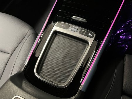 2026 Mercedes-Benz GLB 200d Progressive - 18 Inch Alloys - Reversing Camera - Ambient Lighting - Sat Nav - Climate Control - Heated Seats - Keyless Start - Apple CarPlay/Android Auto €73,298 thumbnail