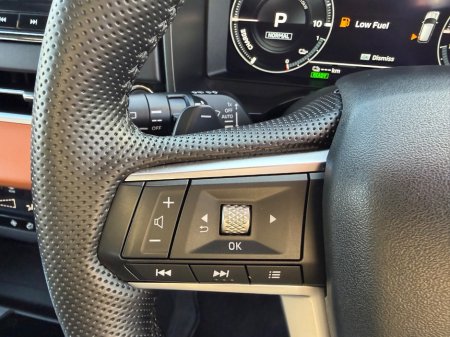 2023 Mitsubishi Outlander - thumbnail 29