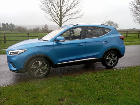 2023 MG ZS - thumbnail 2