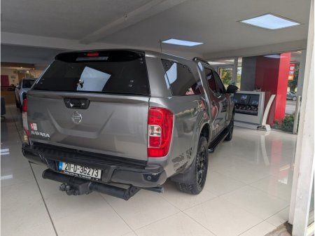 2021 Nissan Navara - view 4