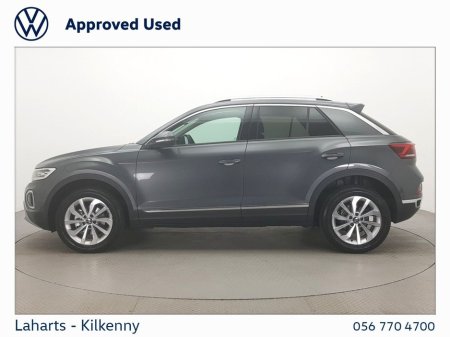 2023 Volkswagen T-Roc - thumbnail 6