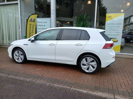 2023 Volkswagen Golf 1.5 TSI 130HP Style, White, 1 owner, 42km €29,900 thumbnail