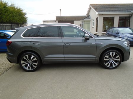 2018 Volkswagen Touareg 182/3.0 TDI V6 R-LINE TECH 286-BHP AUTO/MASSIVE SPECIFICATION FACTORY SPEC/NEW MODEL/FINANCE/CARD PAYMENTS & WARRANTY AVAILABLE/ADAPTIVE CRUISE/HIGH-SPEC €52,950