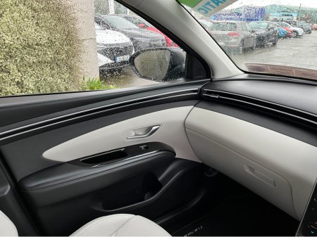 2023 Hyundai Tucson EXECUTIVE AUTOMATIC PLUG-IN HYBRID 1.6 PETROL //FULL LEATHER HEATED SEATS//REVERSE CAMERA// €32,950 thumbnail