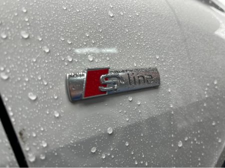 2023 Audi Q4 e-tron €35950 2023 AUDI Q4 E-TRON SPORTBACK 40 SLINE ELECTRIC AUTOMATIC / CRUISE CONTROL / 360° PARKING CAMERA / ELECTRIC MEMORY HEATED REAR & FRONT SEATS / PADDLE SHIFTERS / APPLE CARPLAY / AMBIENT LIGHTS €35,950 thumbnail