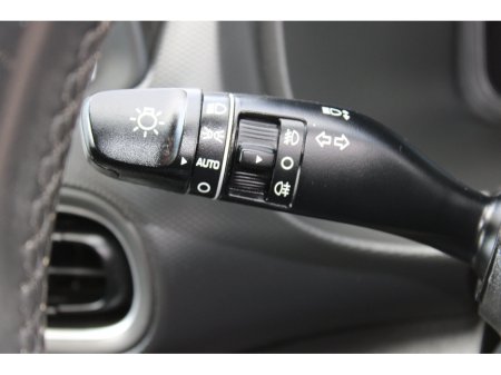 2021 Hyundai Kona - thumbnail 23