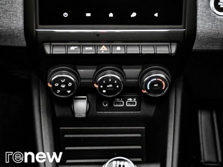 2025 Renault Clio - thumbnail 22