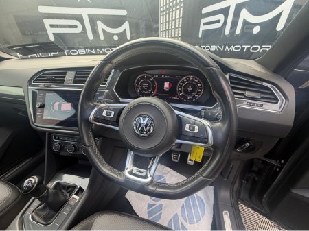 2018 Volkswagen Tiguan - thumbnail 23