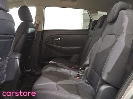 2016 Kia Carens - thumbnail 10