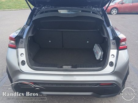 2023 Nissan Juke - thumbnail 15