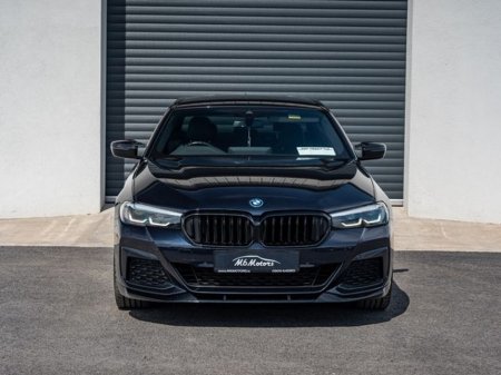 2022 BMW 5 Series 530E M SPORT €39,950