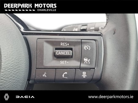 2024 Nissan Qashqai 1.3 PET MILD HYBRID SV €30,950 thumbnail
