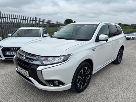 2017 Mitsubishi Outlander INSTYLE PHEV 2.0 MIVEC €18,995