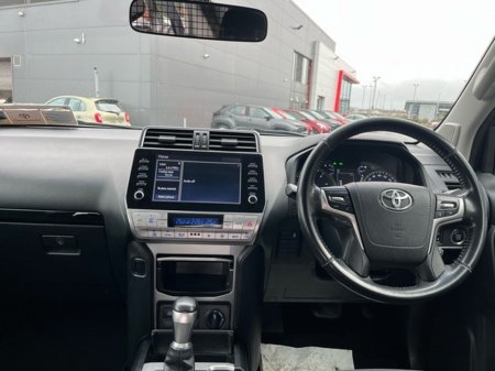 2021 Toyota Landcruiser LANDCRUISER LWB COMMERCIAL AUTO €43,950 thumbnail