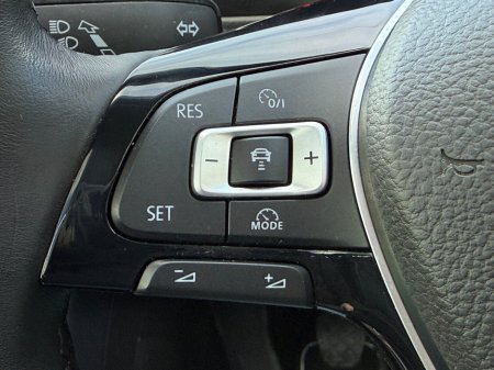 2017 Volkswagen Tiguan 2.0 TDI 115HP BMT Comfortline €17,950 thumbnail